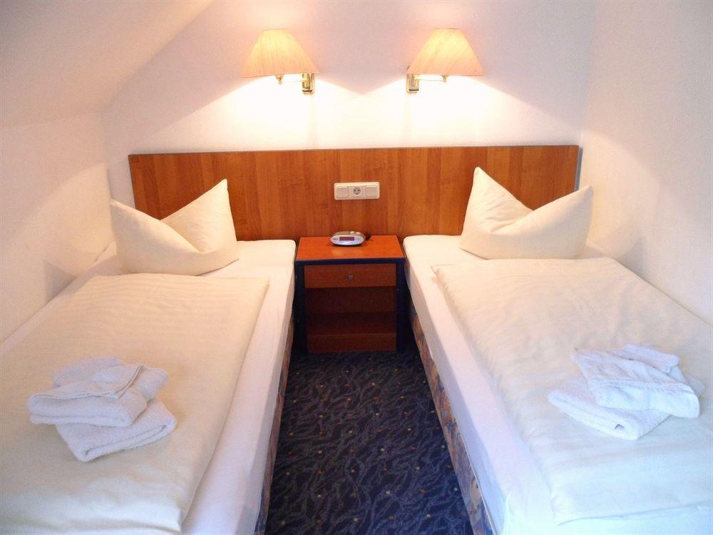 Regiohotel Pfaelzer Hof 韦尼格罗德 外观 照片